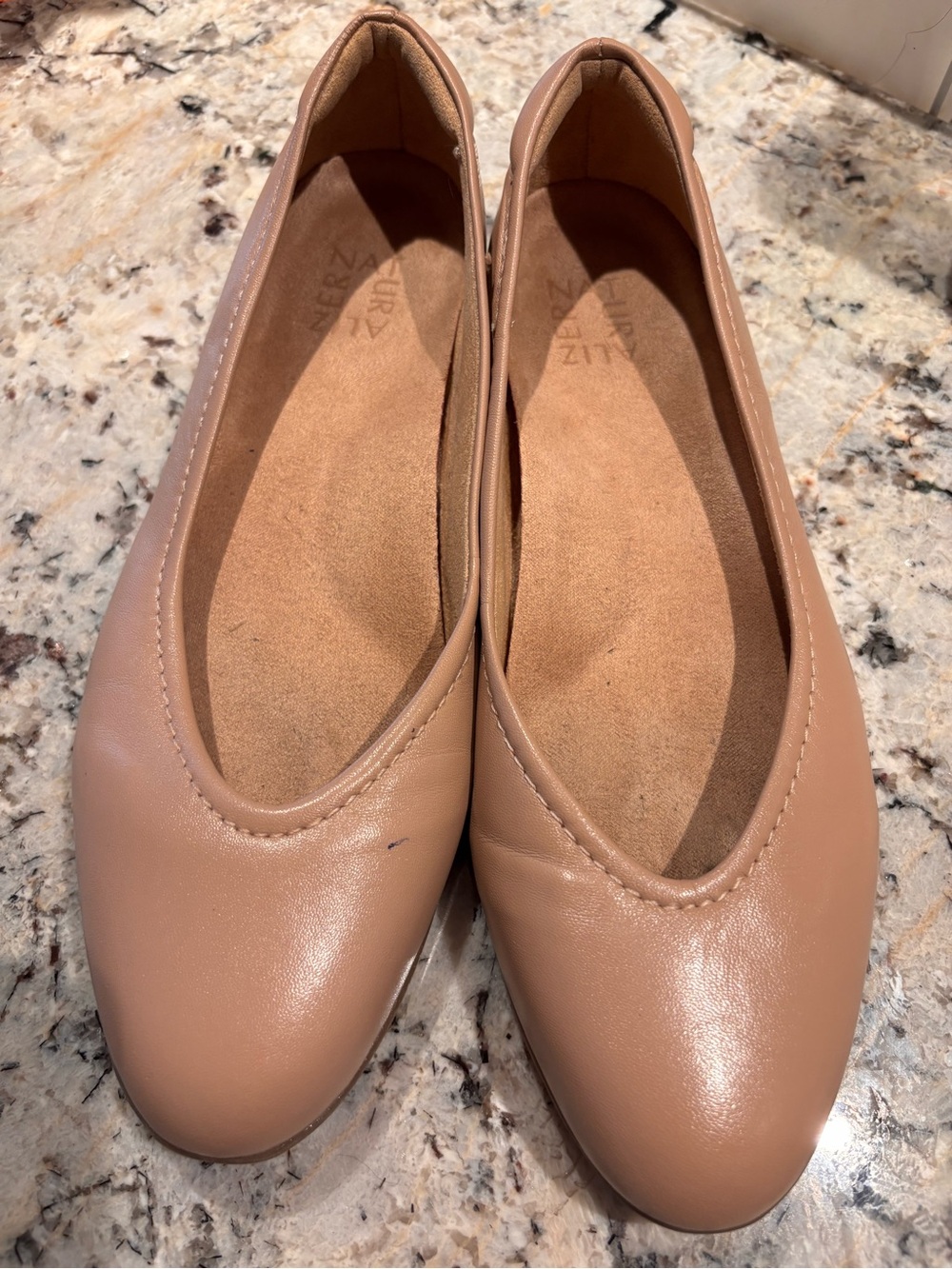 Naturalizer Leather Ballet Flats — women’s